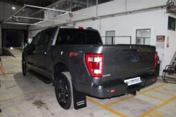 2021 Ford F150 Lariat Carbonised Grey full